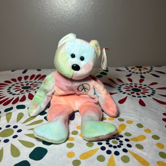NWT VTG TY Beanie Baby Peace the Bear 1996
